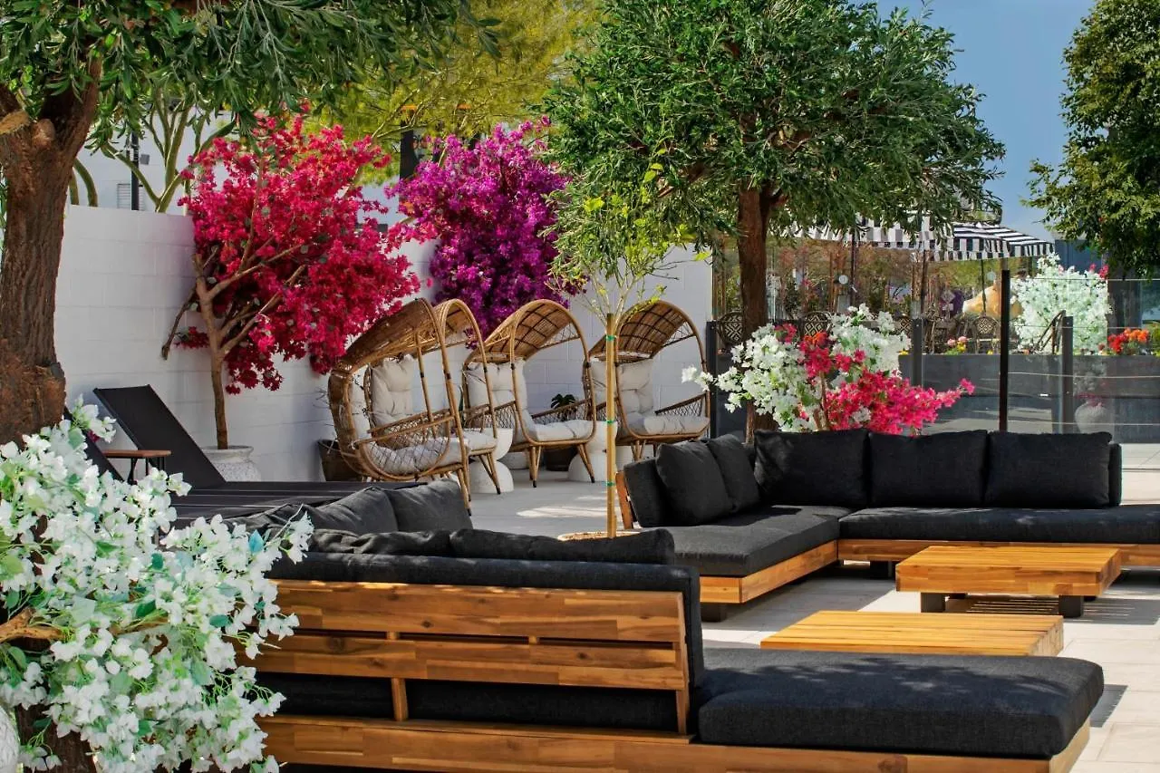 The English Hotel, Las Vegas, A Tribute Portfolio Hotel