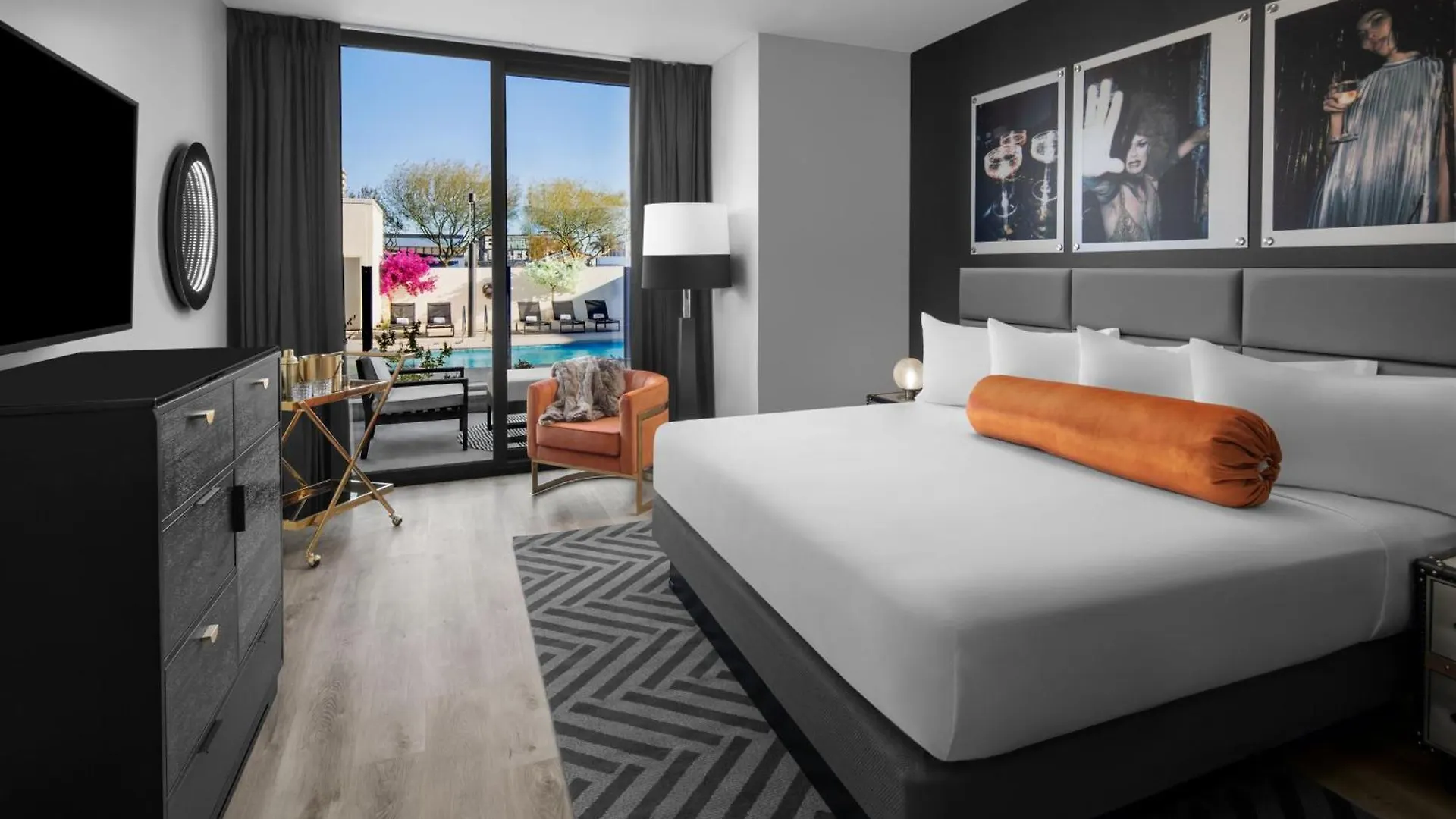 The English Hotel, Las Vegas, A Tribute Portfolio Hotel